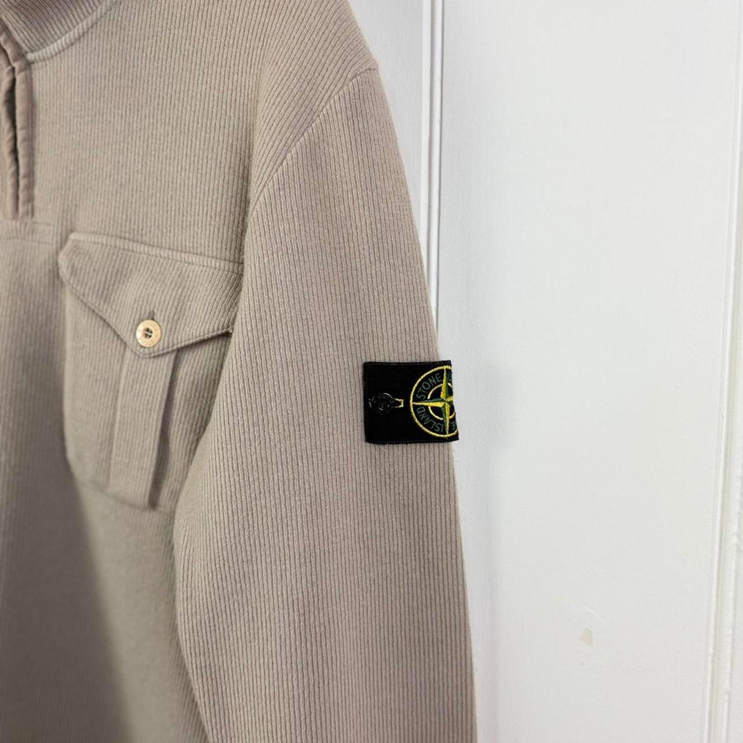Early 2000’s Stone Island Ribbed Q Zip (M)