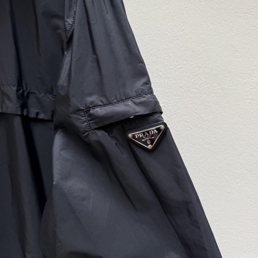 Prada Nylon Windbreaker Jacket in Navy (XL)