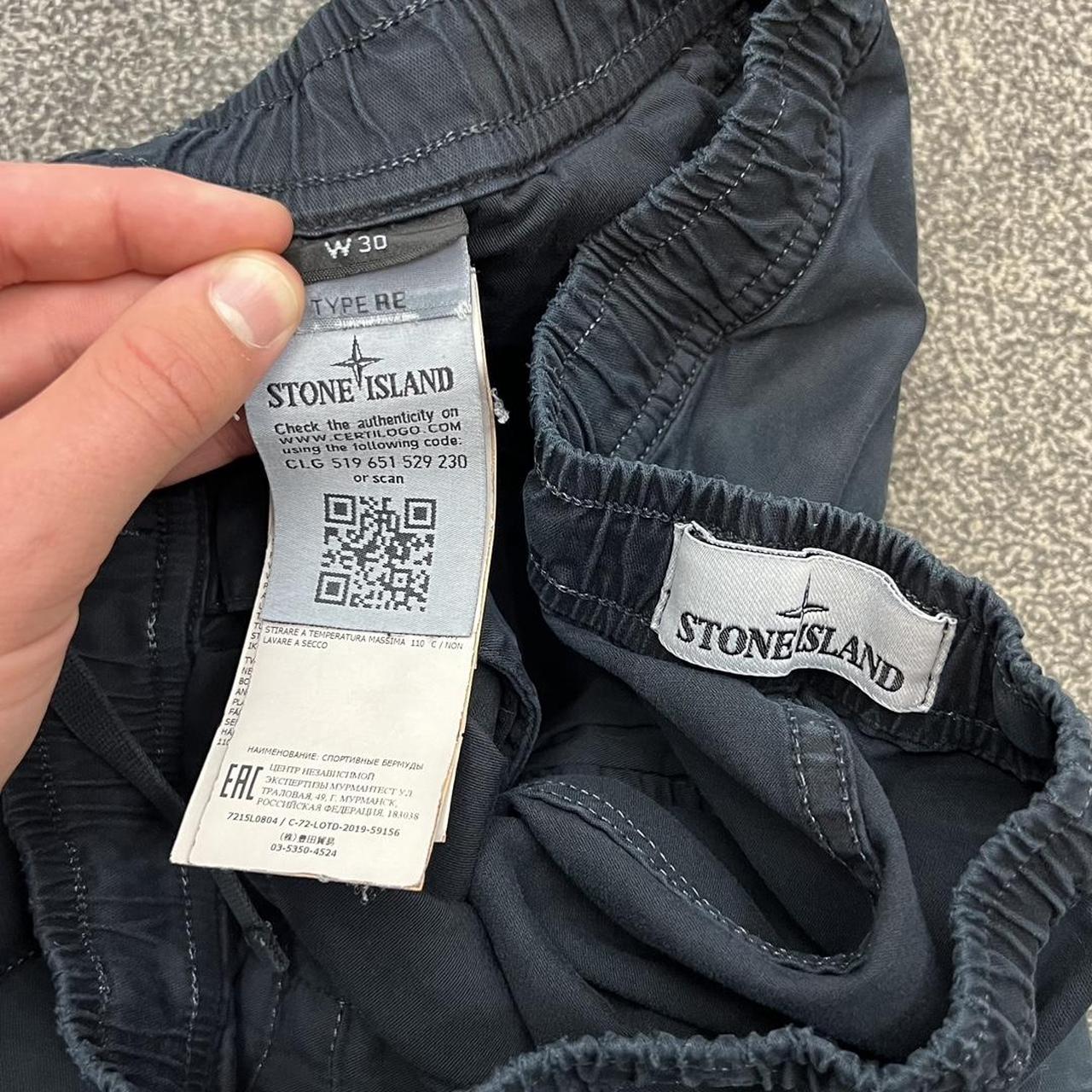 Stone Island Cargo Shorts (W30")