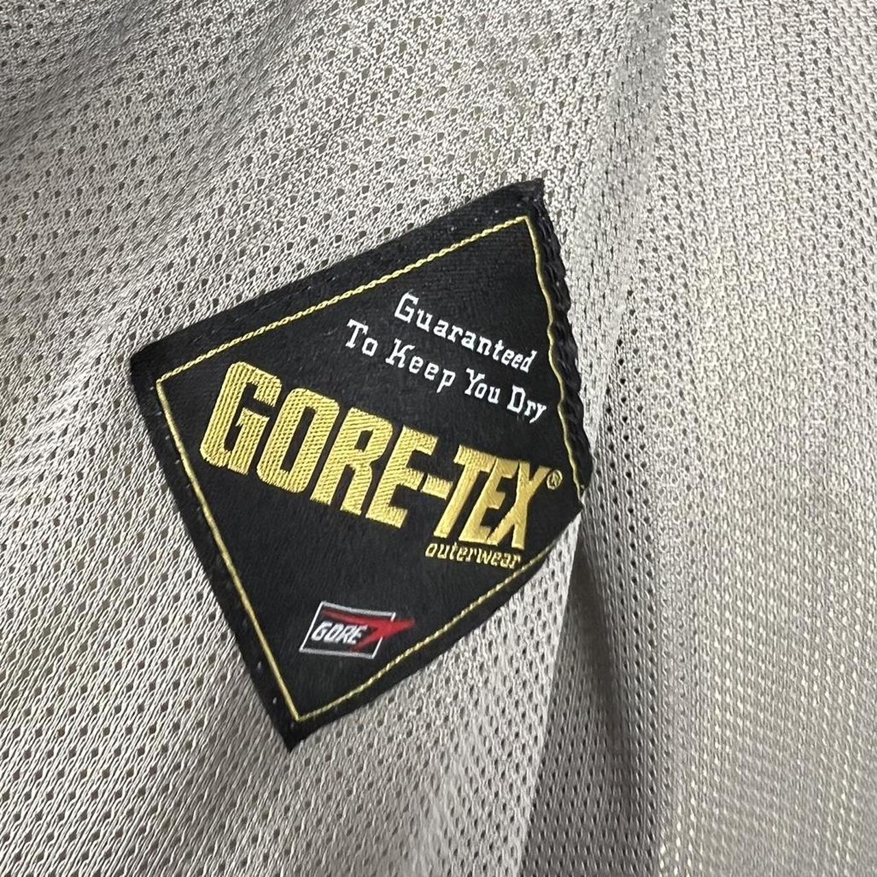 00’s Prada Gore Tex Bomber Jacket (M)