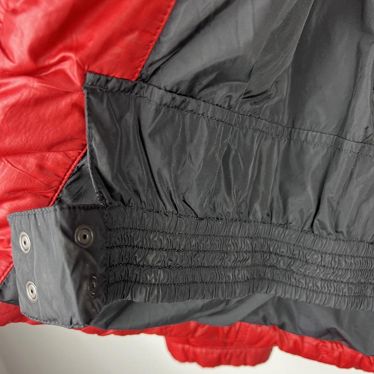 Vintage Women’s Prada Puffer Ski Jacket (L)