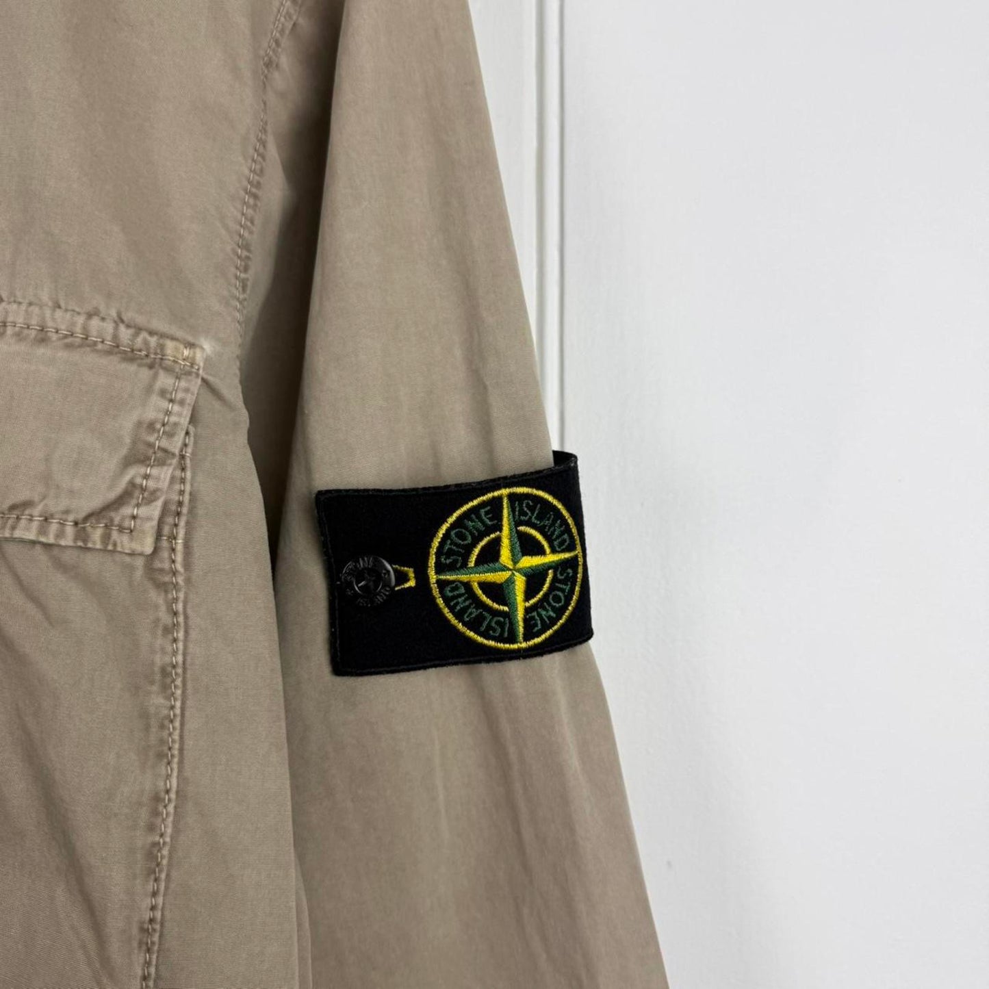 Stone Island Lightweight Hooded Overshirt (L)