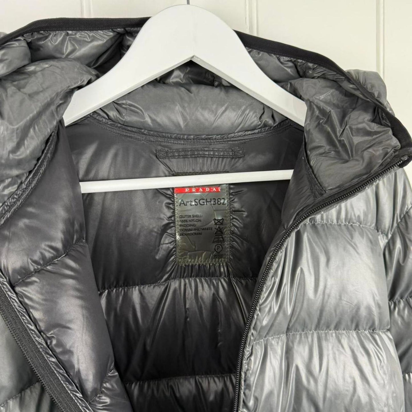 Prada Down Hooded Puffer Jacket Grey (M)