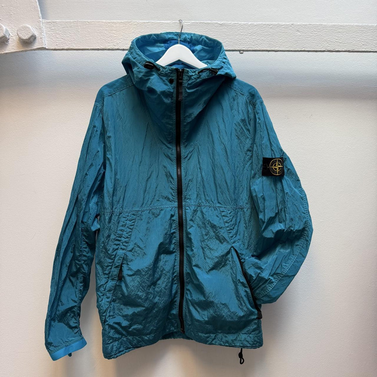 Stone Island Nylon Metal Hooded Jacket – Turquoise Blue (XL)