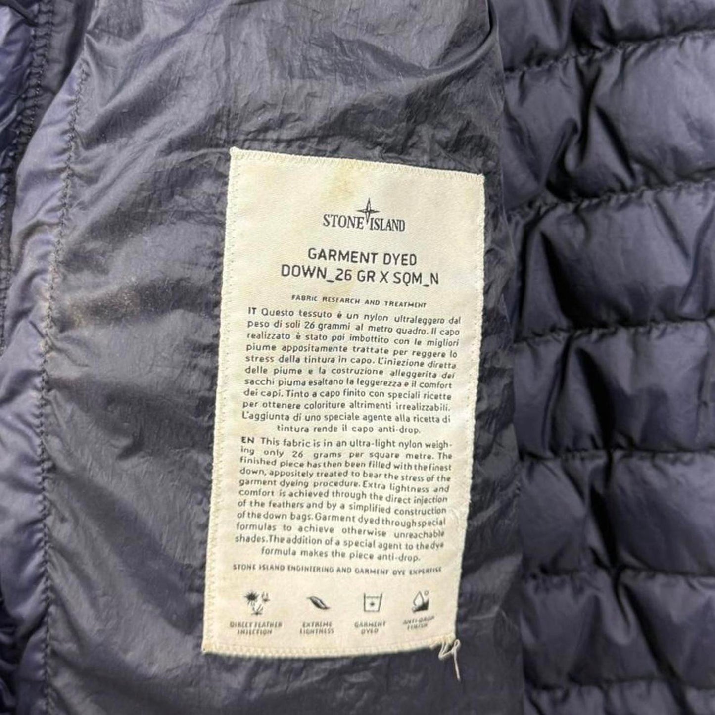 Stone Island Garment Dyed Down_26 GR X SQM_N Jacket (XL)