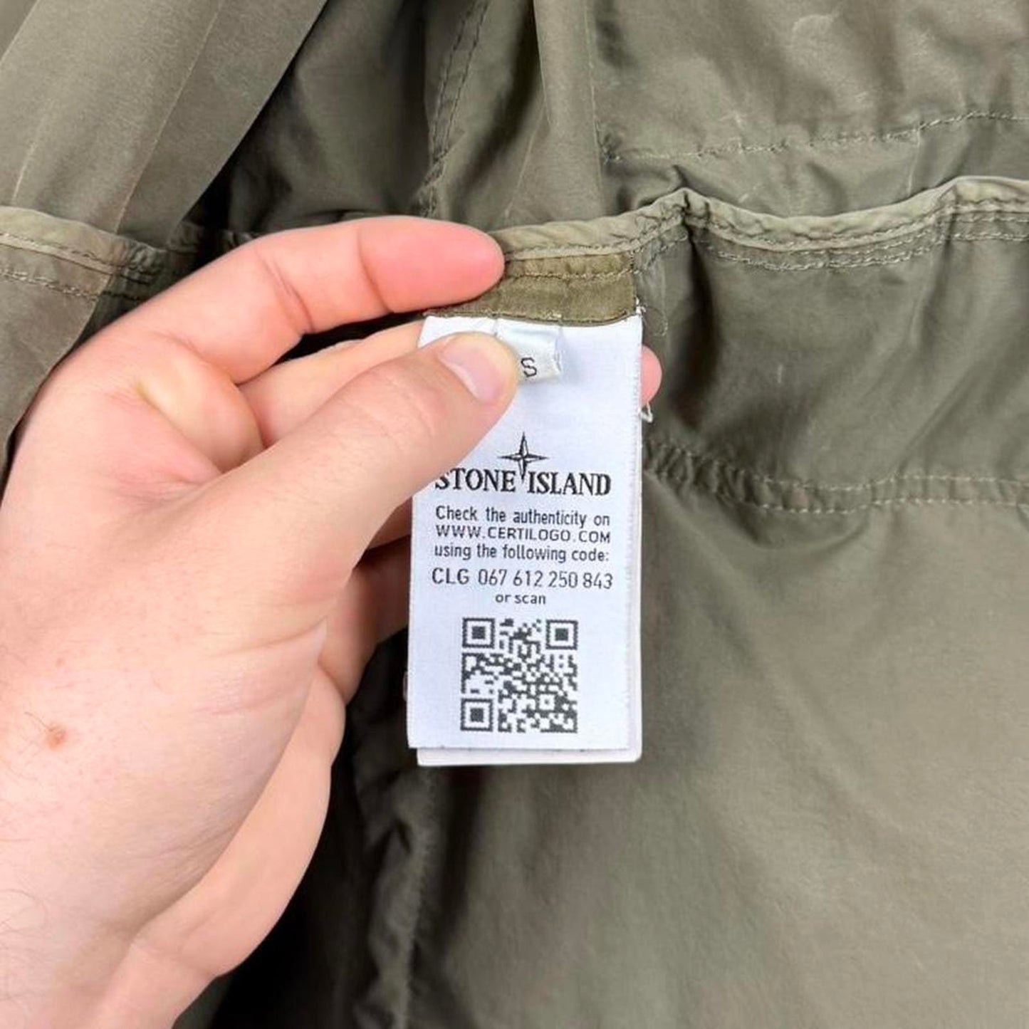 Stone Island David-TC Light Parka – Olive Green (S/M)