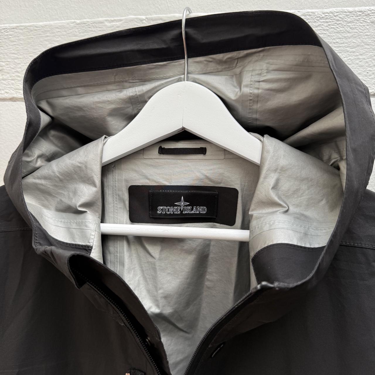 Stone Island Goretex Paclite Jacket in Black (S)