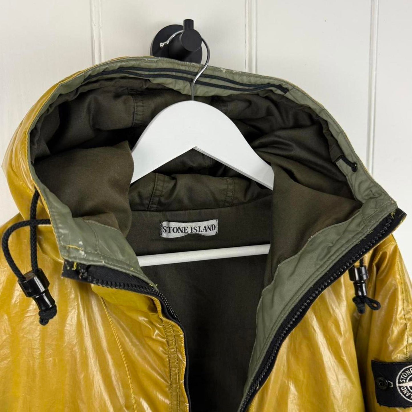 Stone Island Ice Jacket 010 – Thermosensitive Liquid Crystal (M)