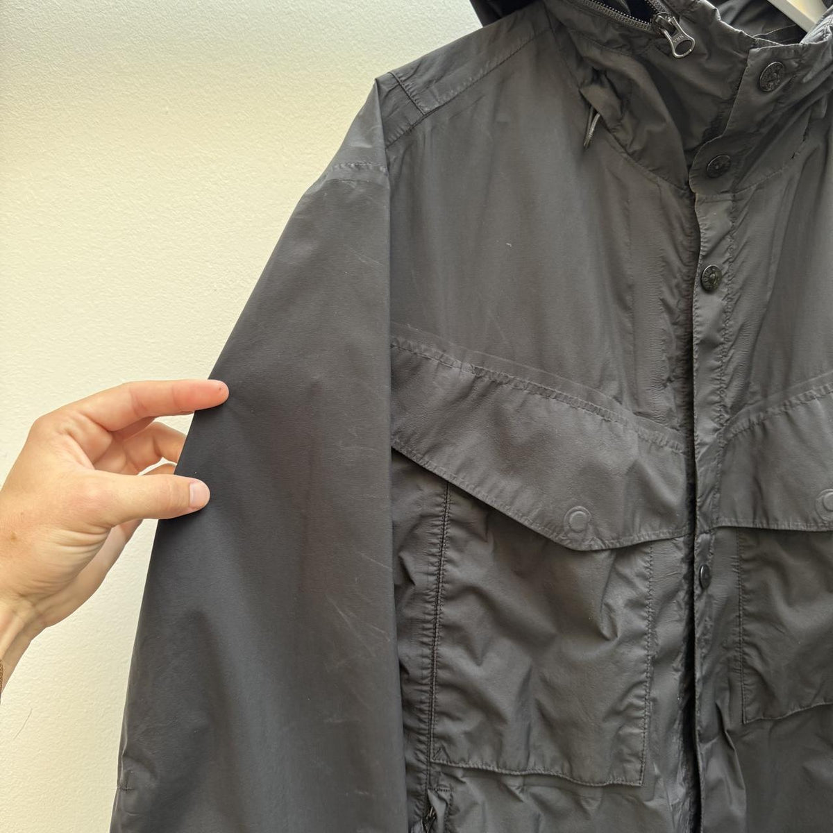 Stone Island Garment Dyed Performance Tela Hooded Jacket – Black (L)