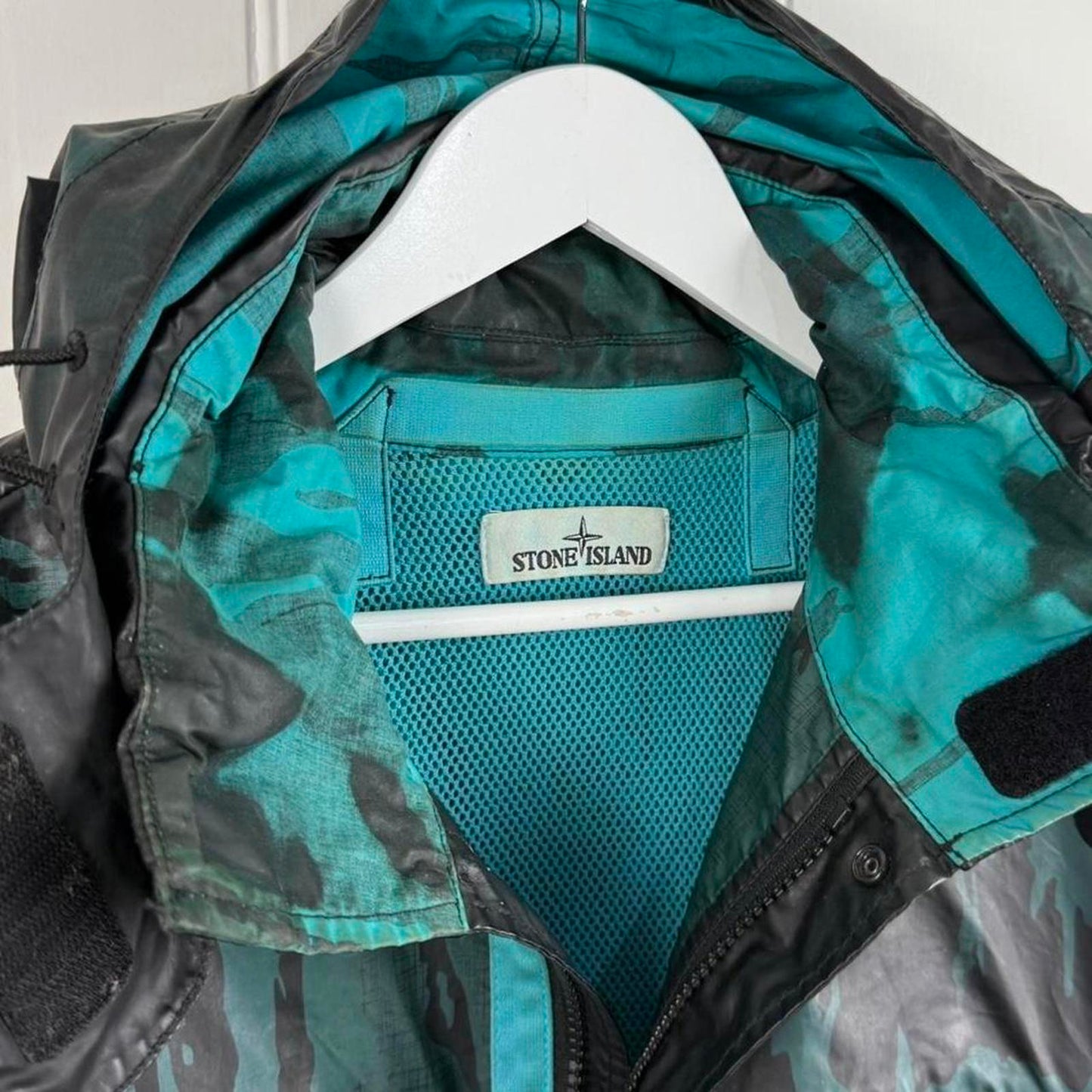 Stone Island Raso Gommato ‘Reverse Colour Process’ Jacket (XL)
