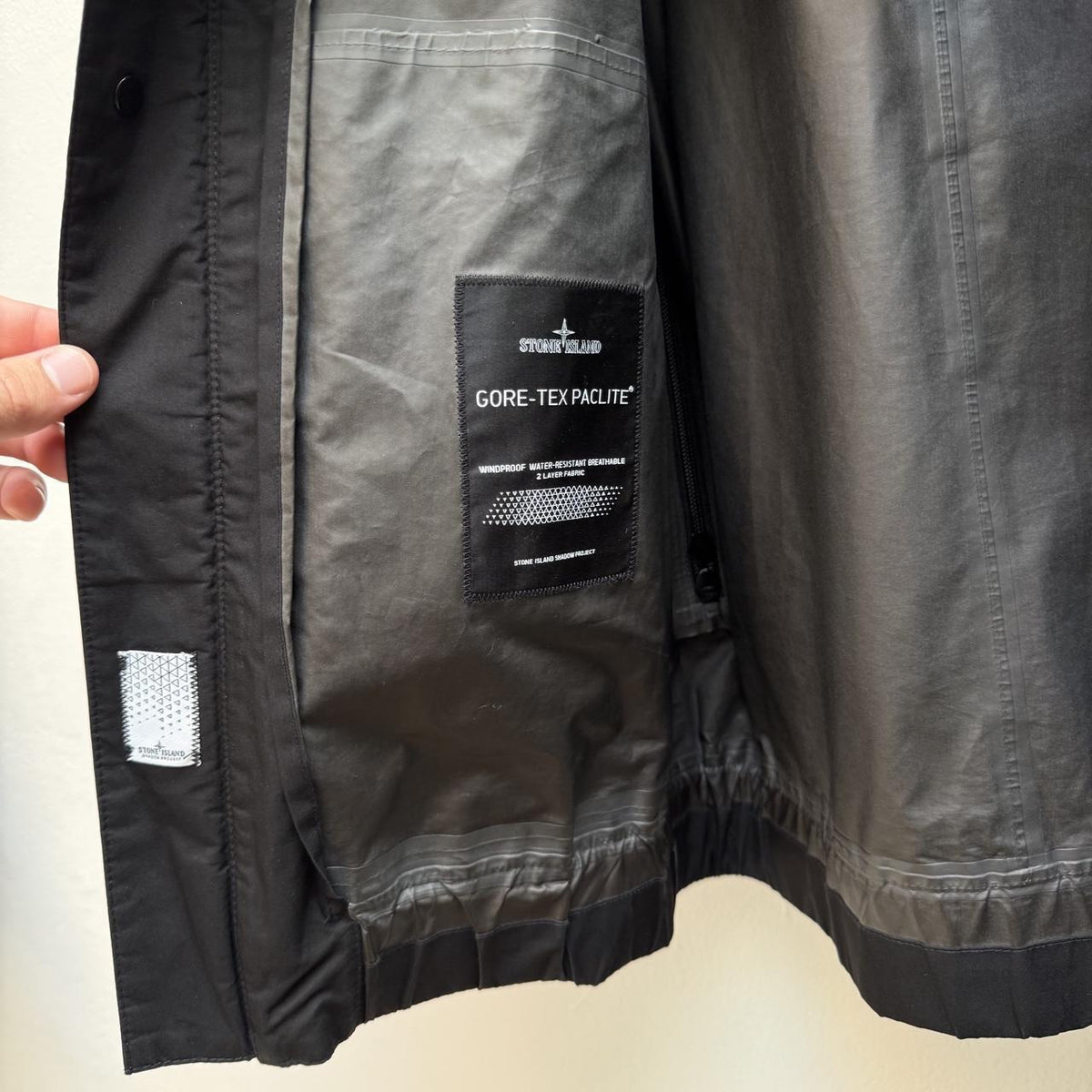 Stone Island Shadow Project Gore-Tex Paclite Jacket (M)