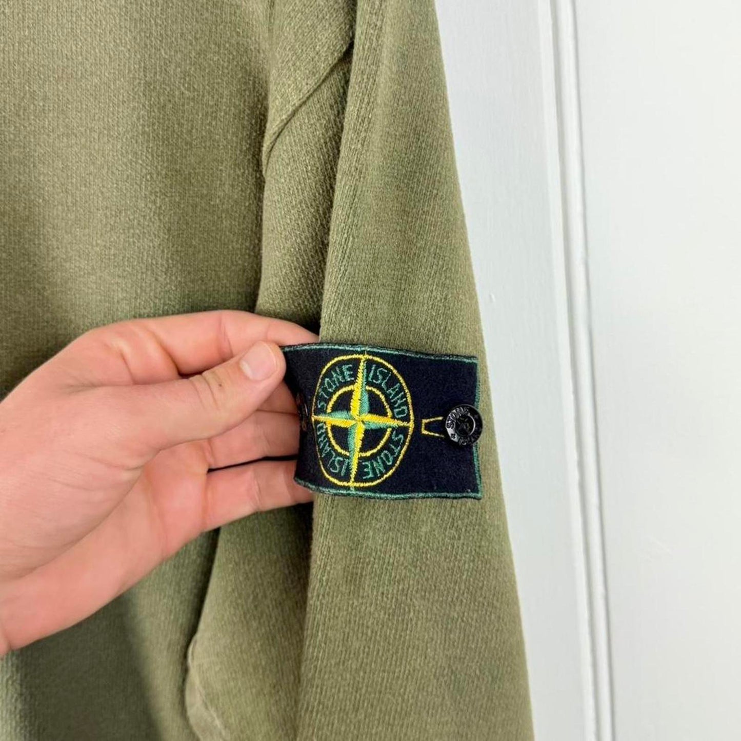 Stone Island Edge Badge Mock Neck Sweatshirt – Olive Green (L)