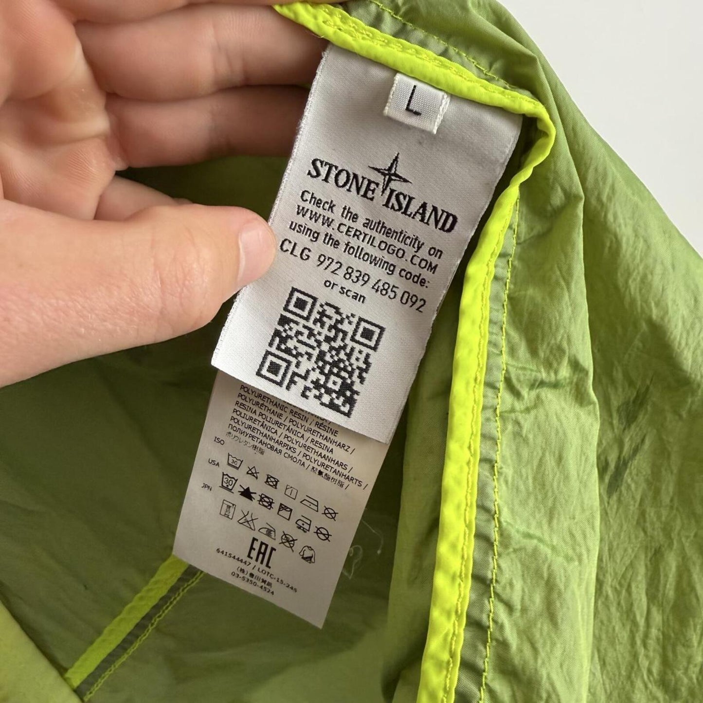 Stone Island Nylon Metal Watro Hooded Jacket Lime Green (L)