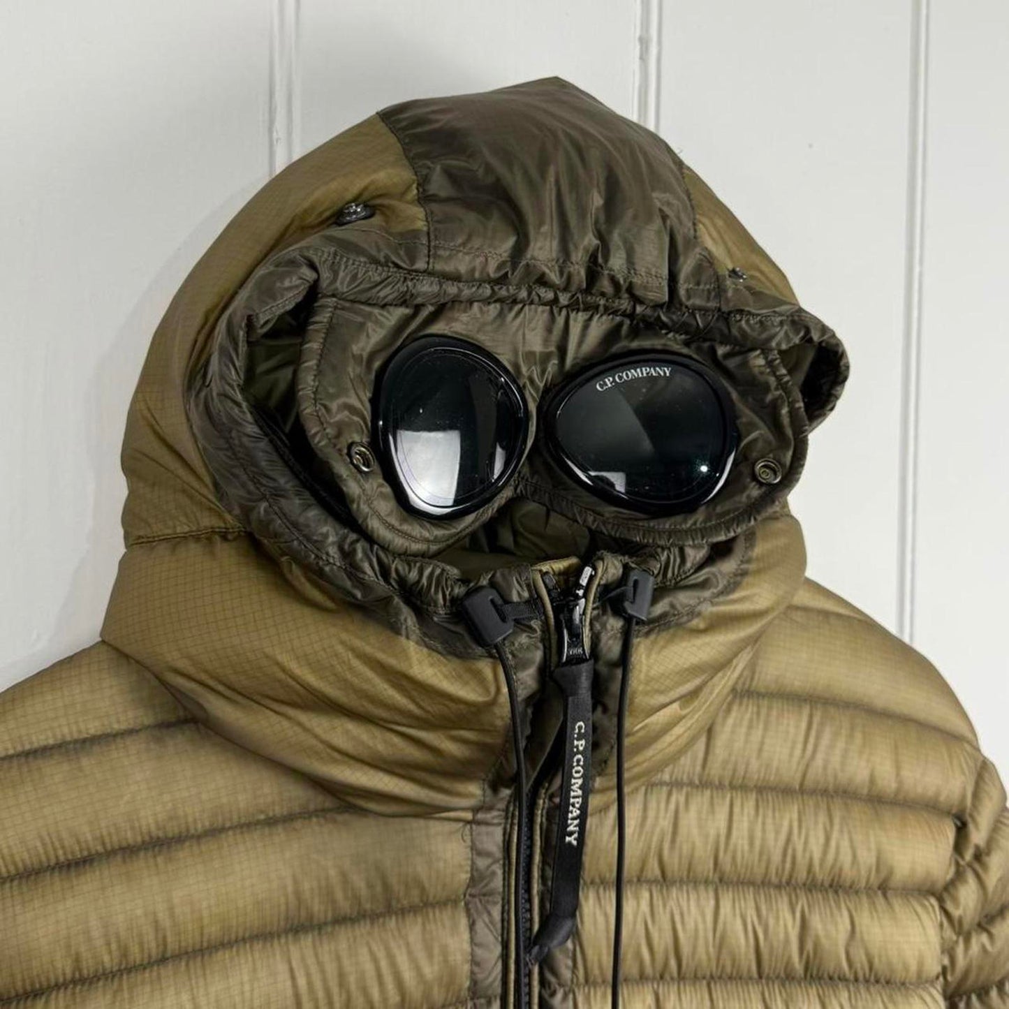 C.P. Company D.D. Shell Goggle Hood Down Jacket (M)