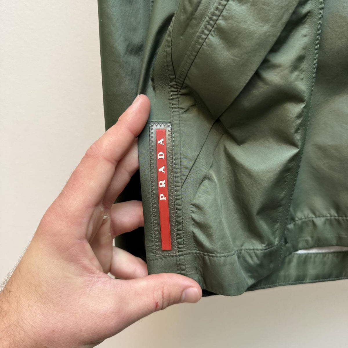 Prada Sport Fully Taped Seam Waterproof Jacket – Khaki Green (XL)