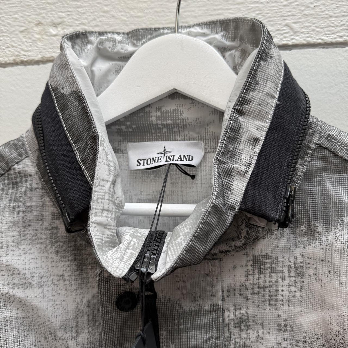 Stone Island 2024 DSM Dissolving Grid Camo Mesh reflective Nylon Parka Jacket (L)