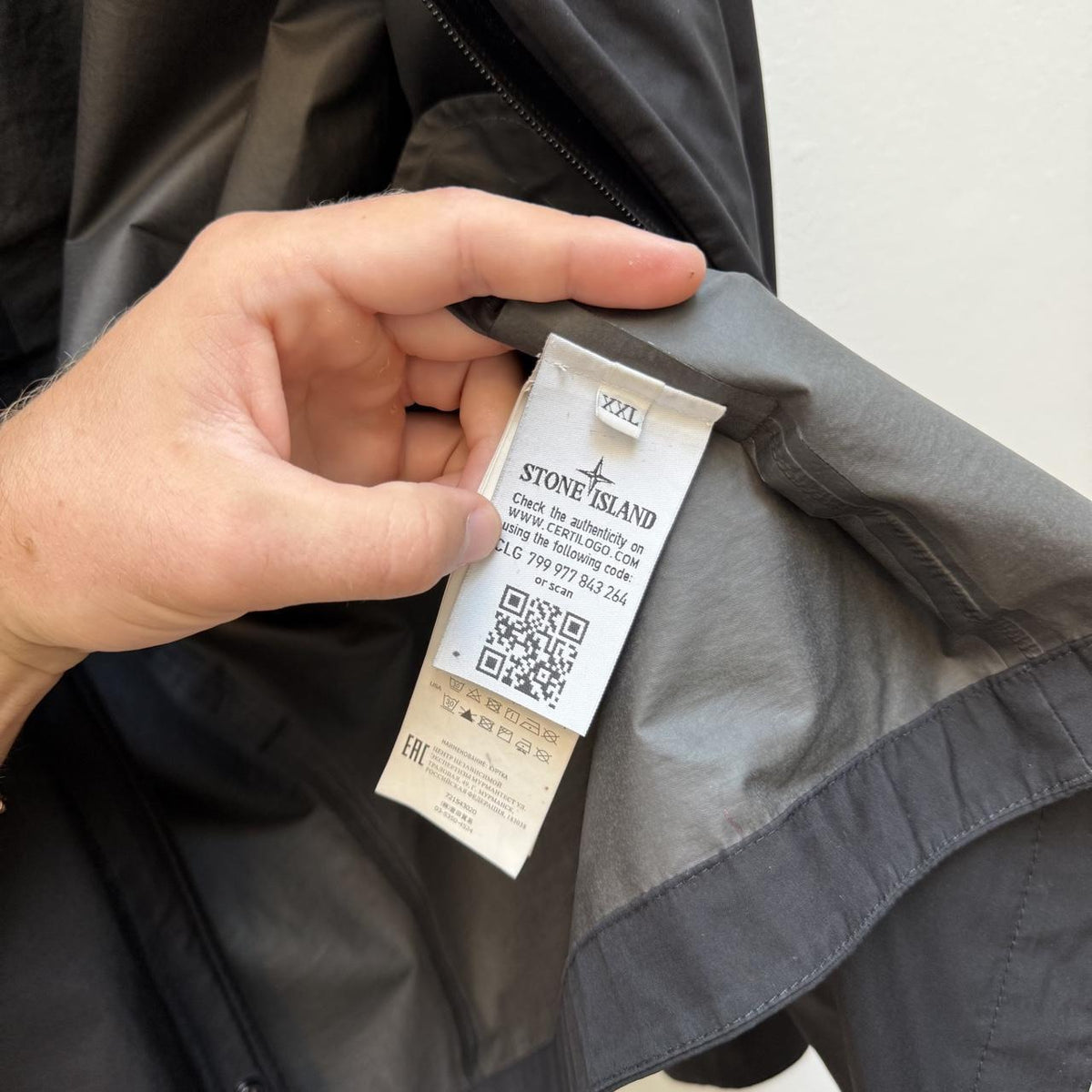 Stone Island Goretex Paclite Jacket (XXL)