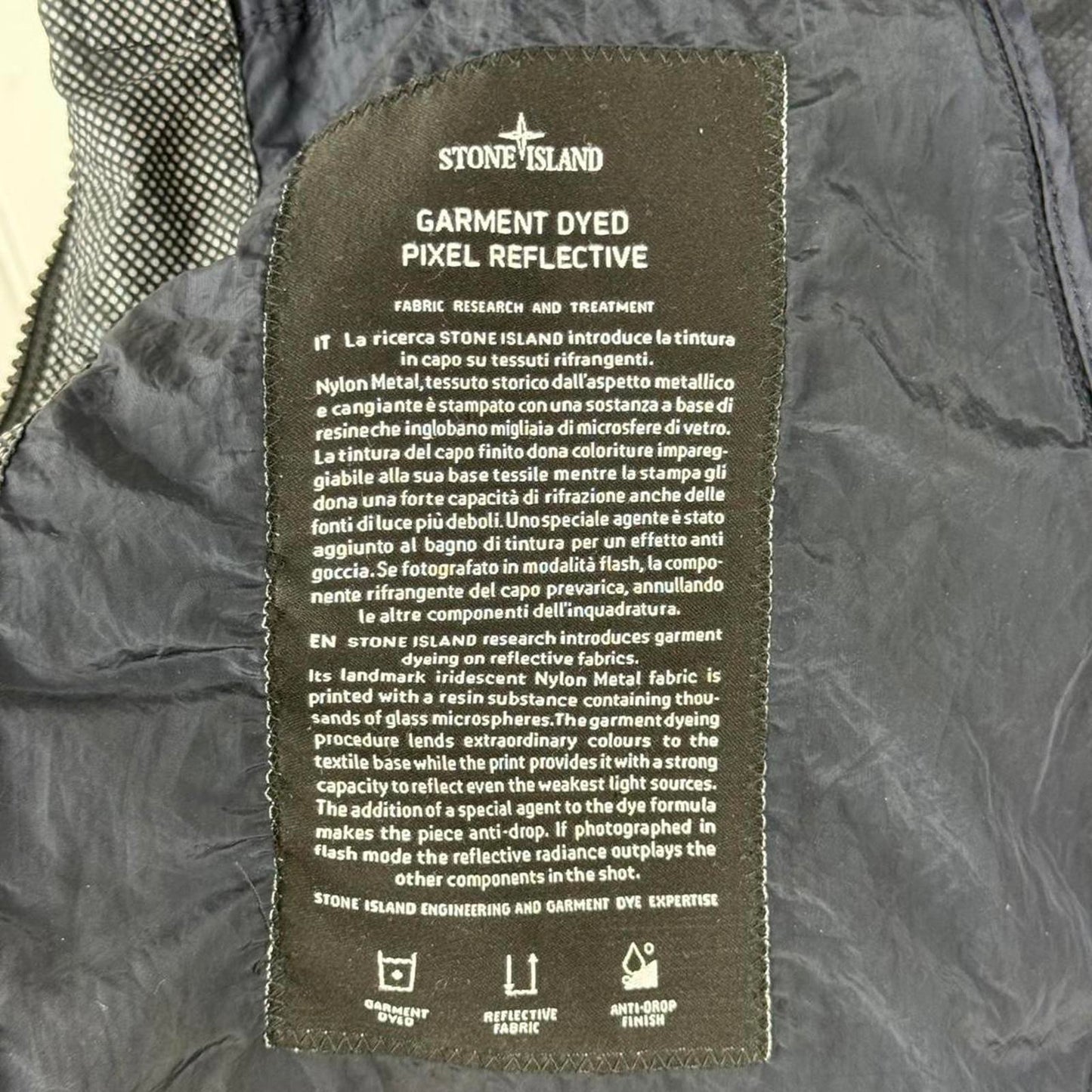 Stone Island Garment Dyed Pixel Reflective Jacket – Grey/Black (M)