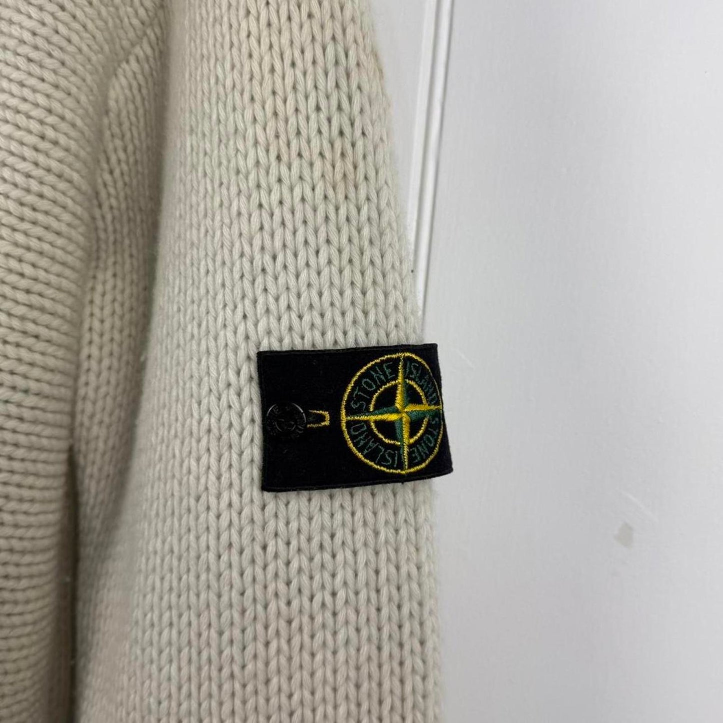 Mid 00s Stone Island Heavyweight Wool Blend Knit in Cream (L)