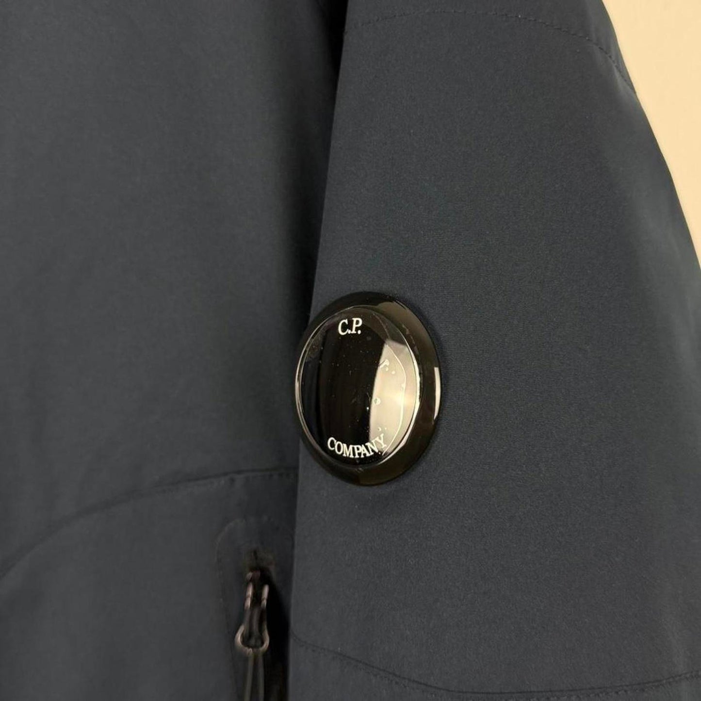 CP Company Primaloft Insulated Jacket in Navy (L)