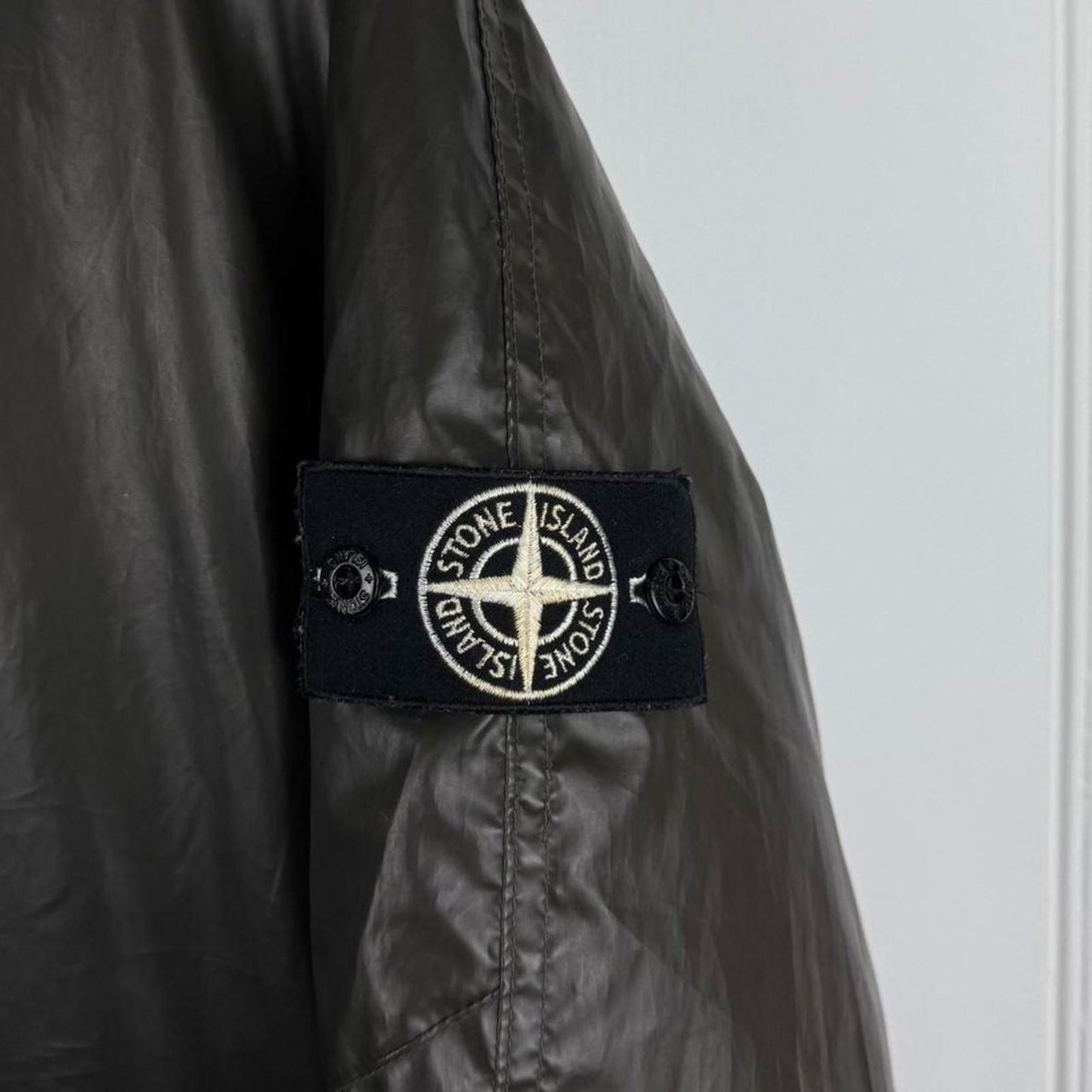 Stone Island Ice Jacket – Dark Brown to Khaki (Heat-Reactive) (XL)