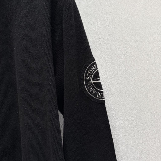 Mid 00’s Stone Island Logo Knit Jumper in Black (L)