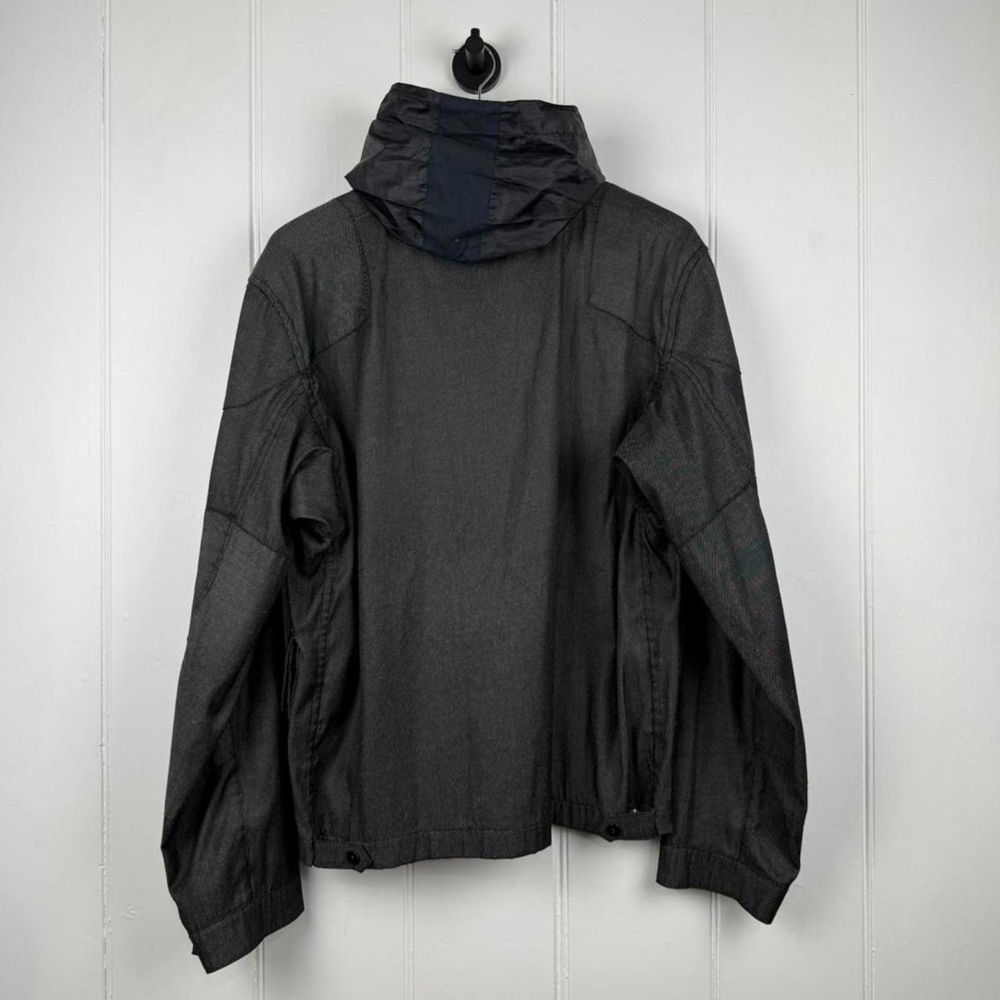 Stone Island Cotton-Nylon Tela Hooded Jacket – Charcoal Grey (M)