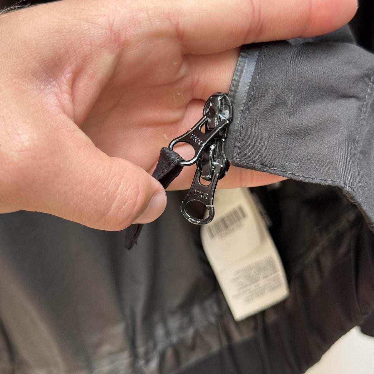 Stone Island Shadow Project Gore-Tex Paclite Jacket (M)