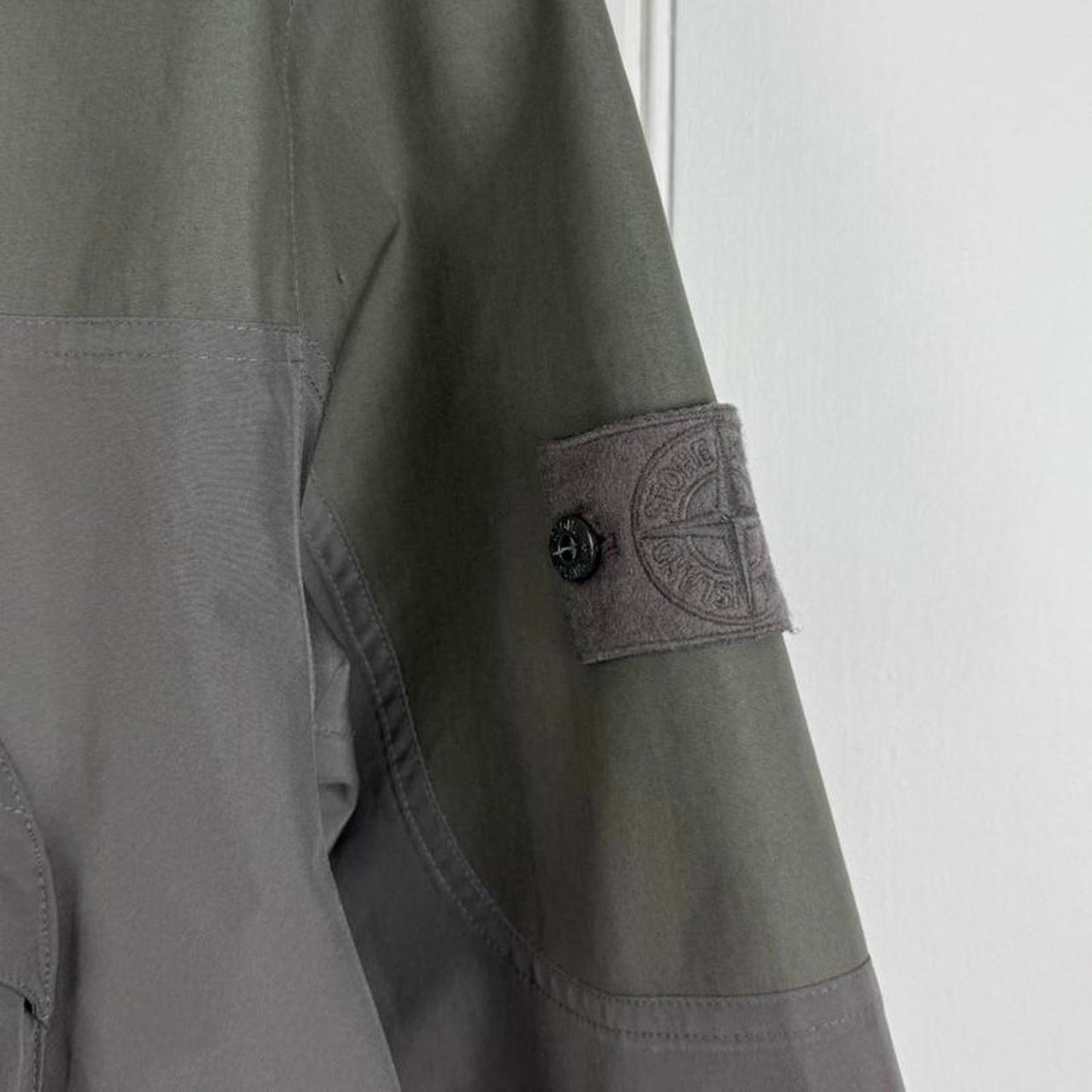 Stone Island Ghost Tank Shield Jacket (M)