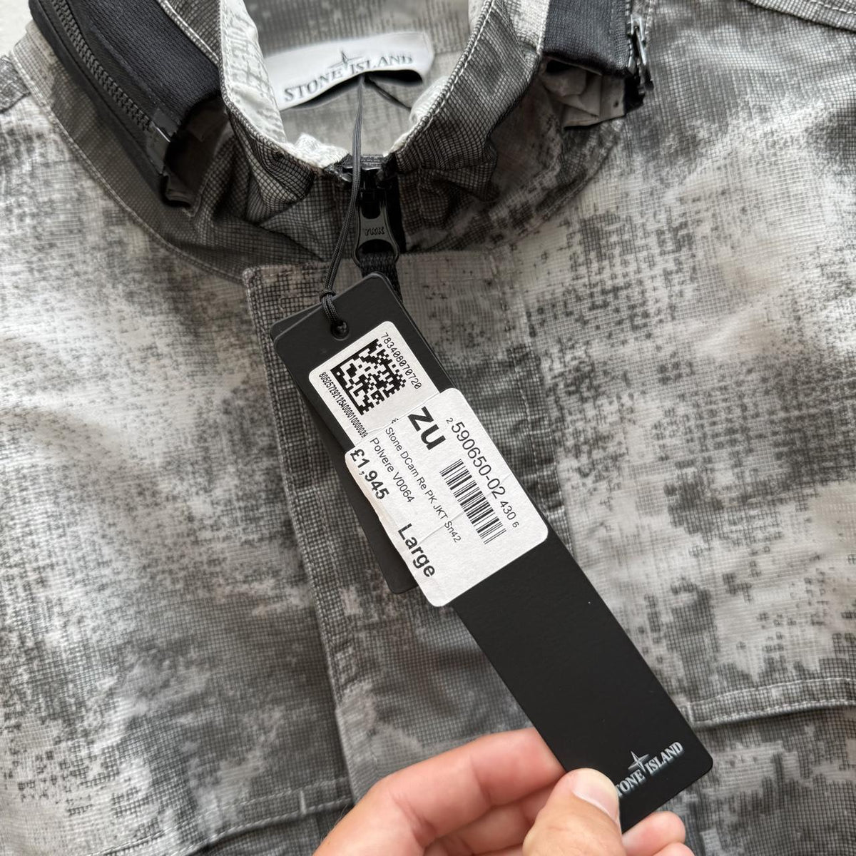 Stone Island 2024 DSM Dissolving Grid Camo Mesh reflective Nylon Parka Jacket (L)