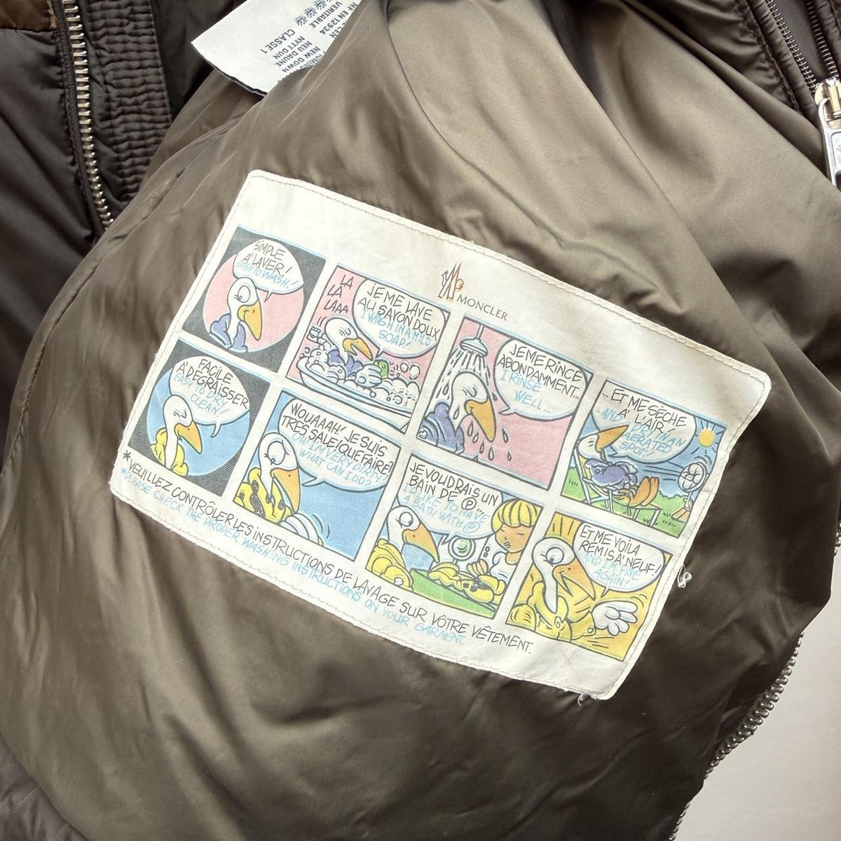 Moncler Vilbert Puffer Jacket (S)