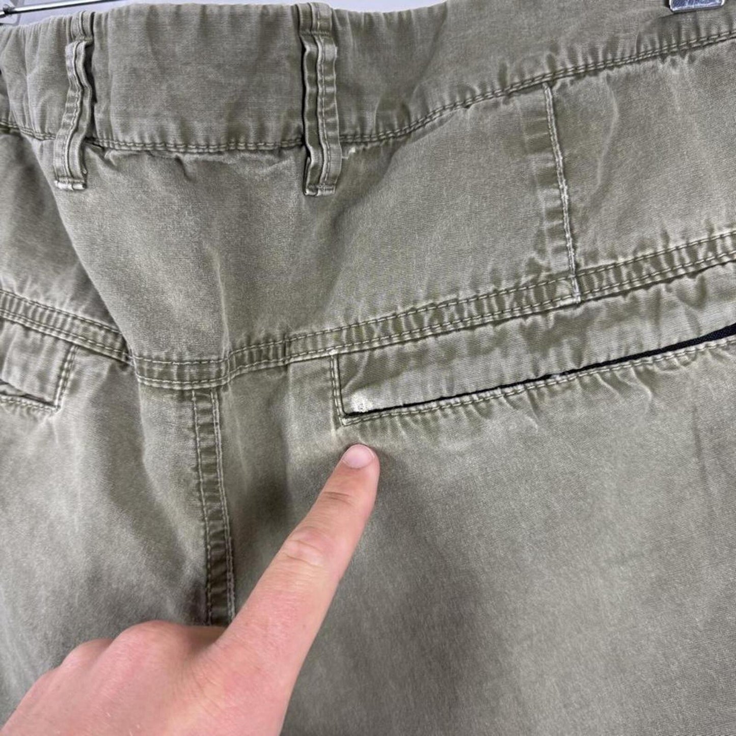 Stone Island Cargo Shorts Khaki – Waist 36”