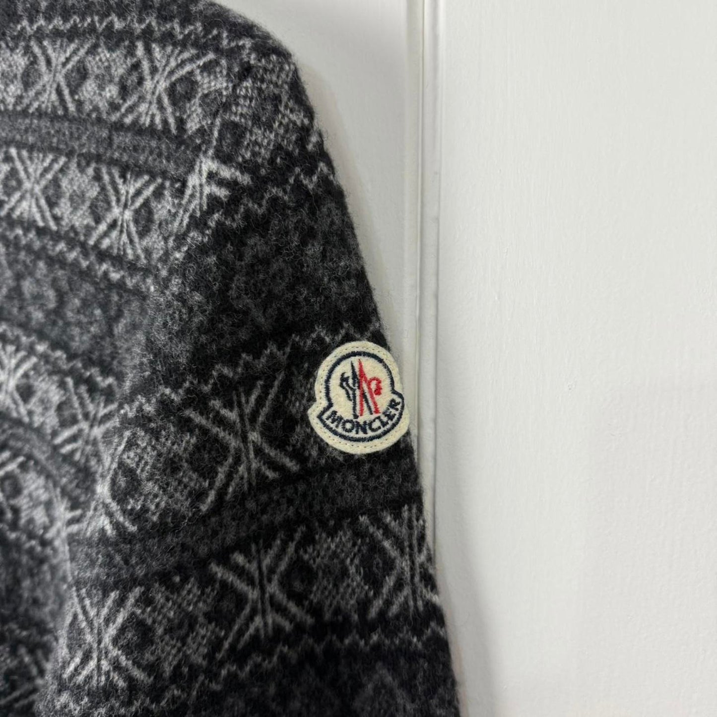 Moncler Knit Jumper (M)