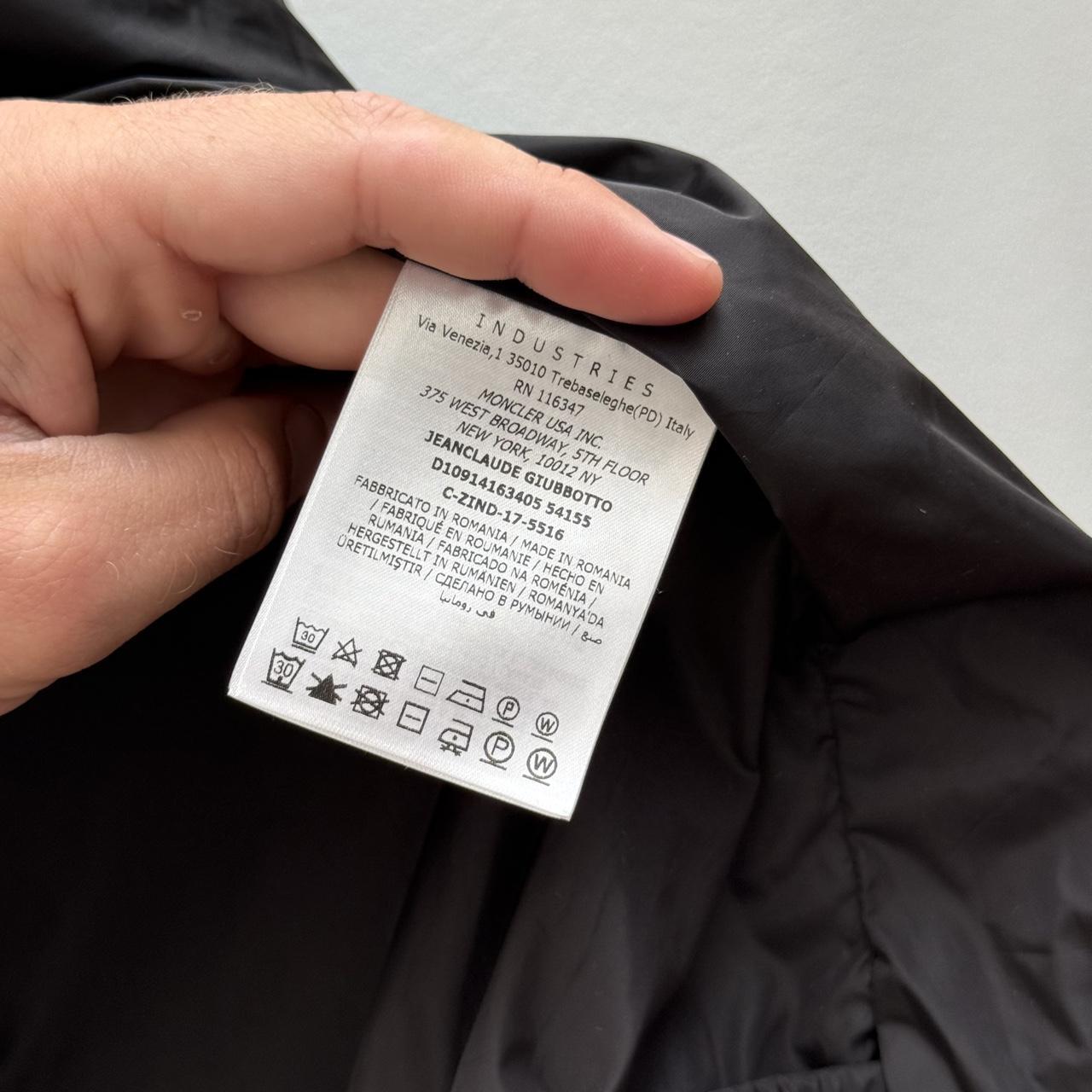 Moncler Jeanclaude Windbreaker Jacket in Black (M/L)