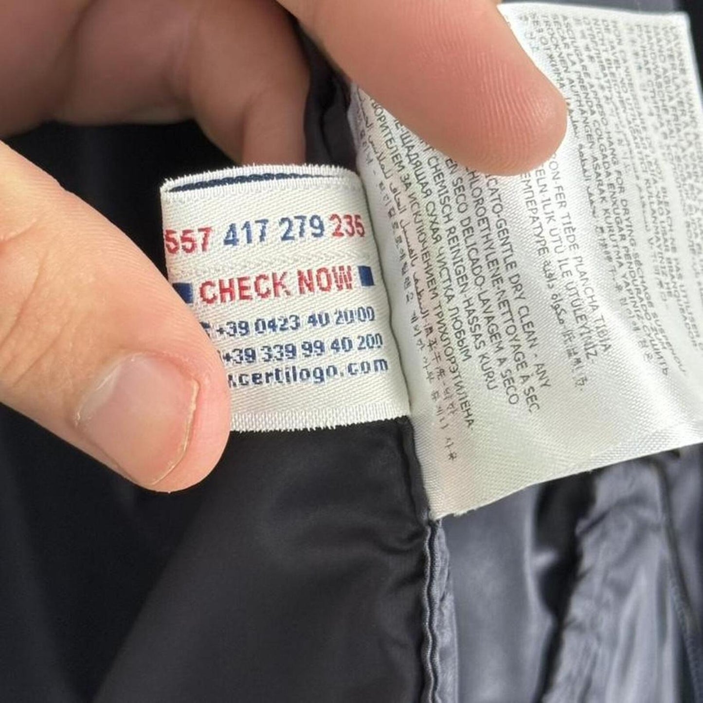 Moncler Urville Packable Jacket Navy (M)