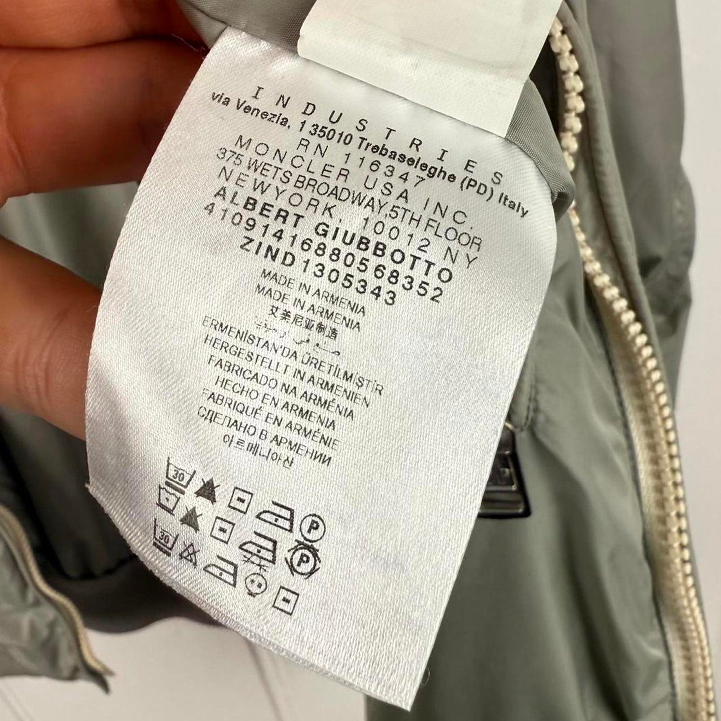Moncler Albert Bomber Jacket in Grey (XXL)