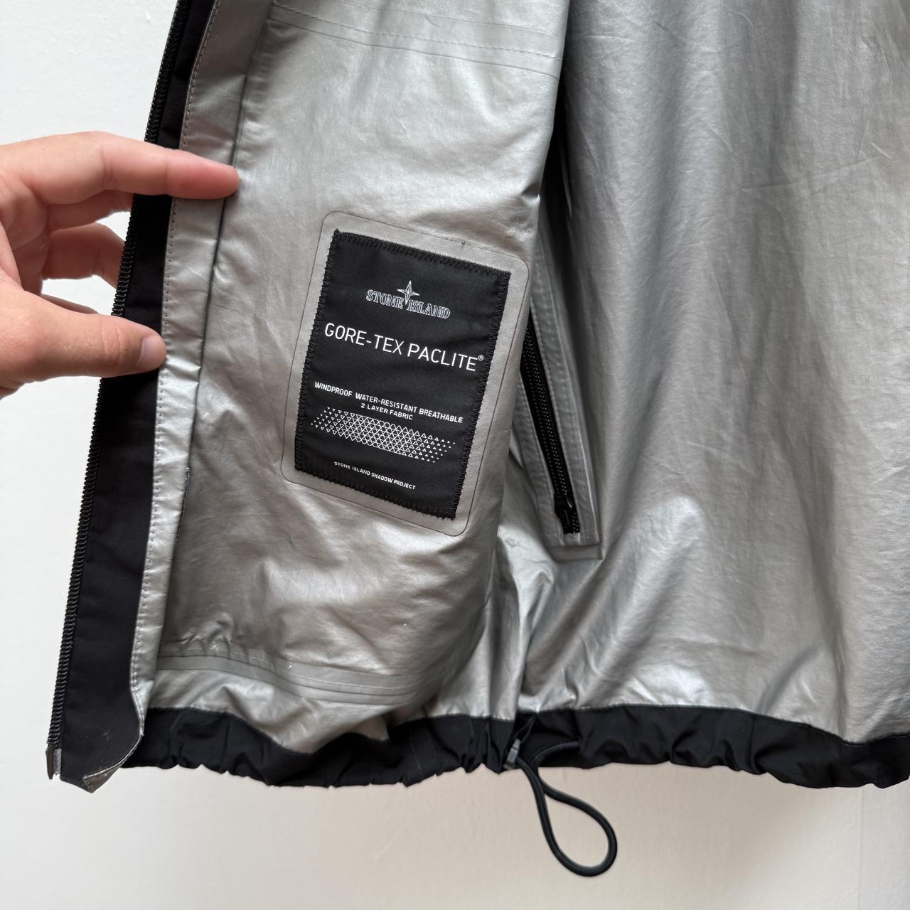 Stone Island Goretex Paclite Jacket in Black (S)