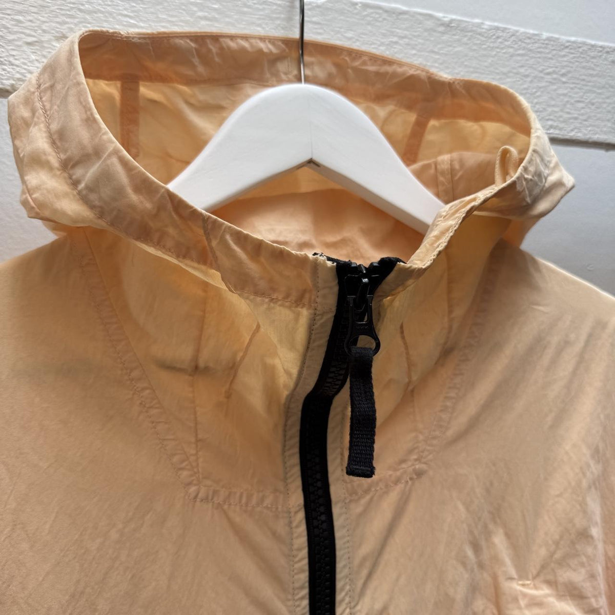 Stone Island 50 Fili Folded Marina Print Jacket – Peach (M)