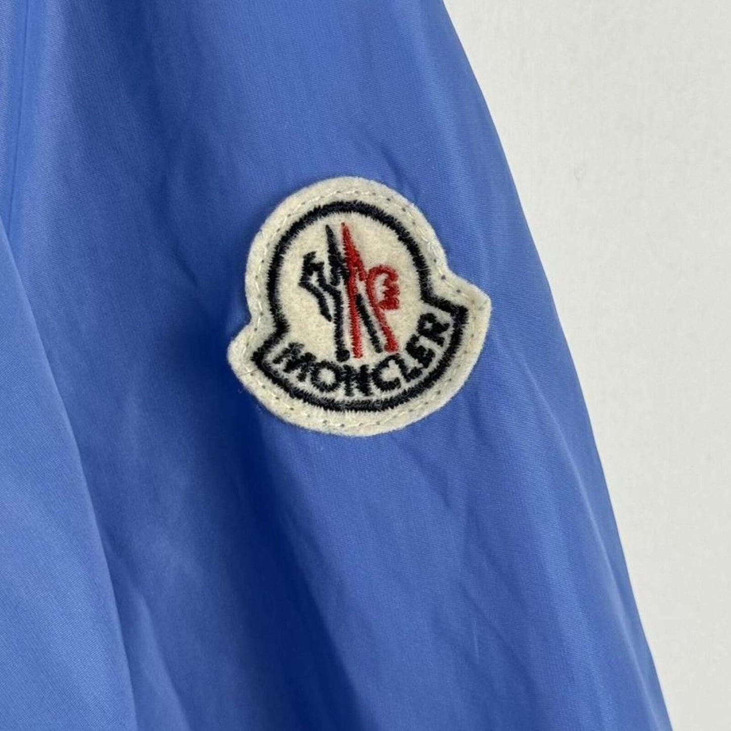 Moncler Hooded Lightweight Jacket Blue (XL)