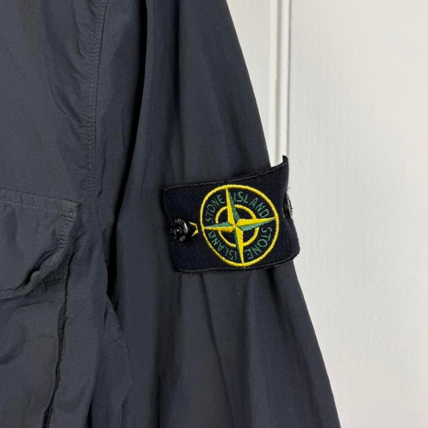 Stone Island Lightweight Nylon Jacket Black (S)
