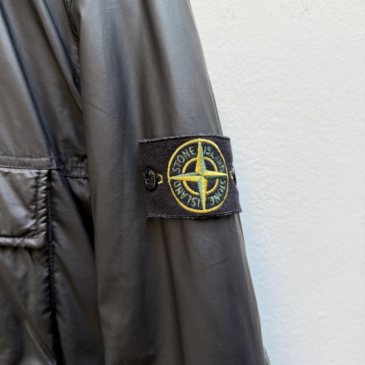 Stone Island 30th Anniversary Mussola Gommata Jacket – Black (XL)