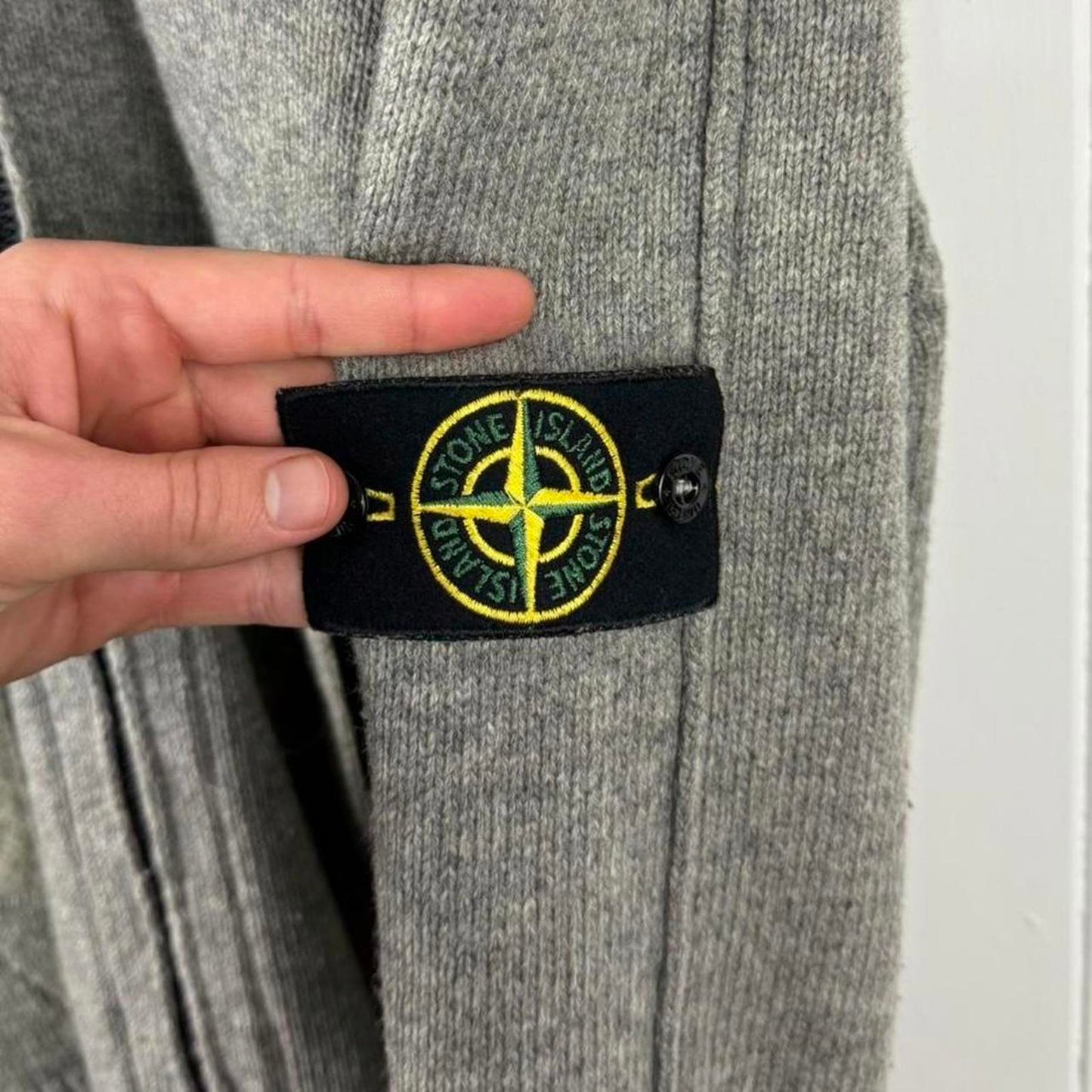 Stone Island 2000s Zip-Up Knit Hoodie (XL)