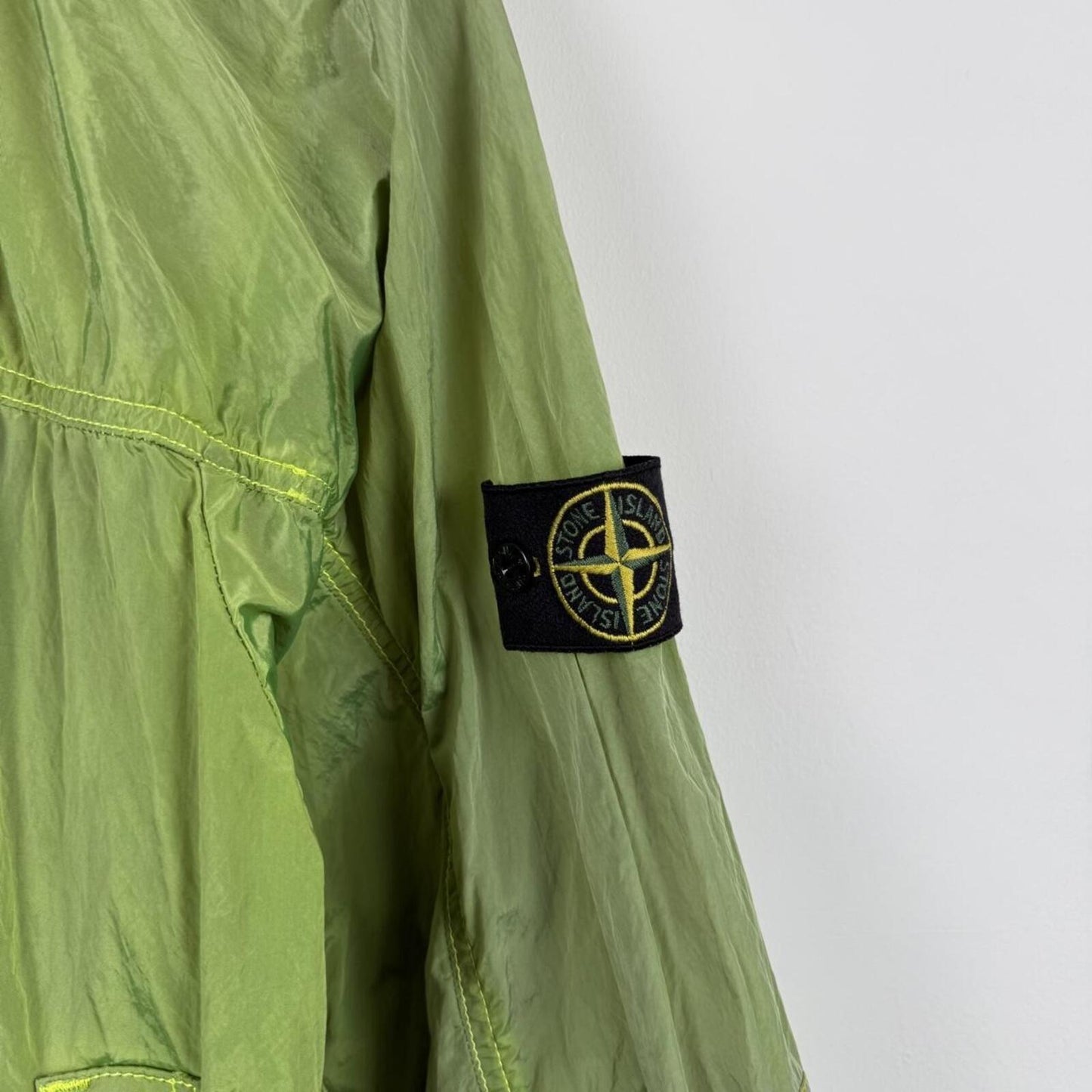 Stone Island Nylon Metal Watro Hooded Jacket Lime Green (L)