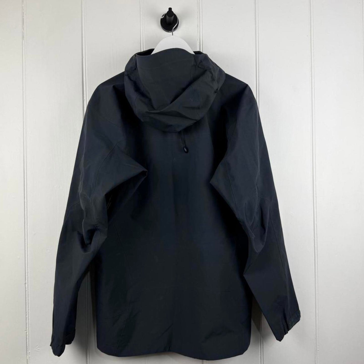 Arc’teryx SV (Severe Weather) GORE-TEX Pro Shell Jacket (L)
