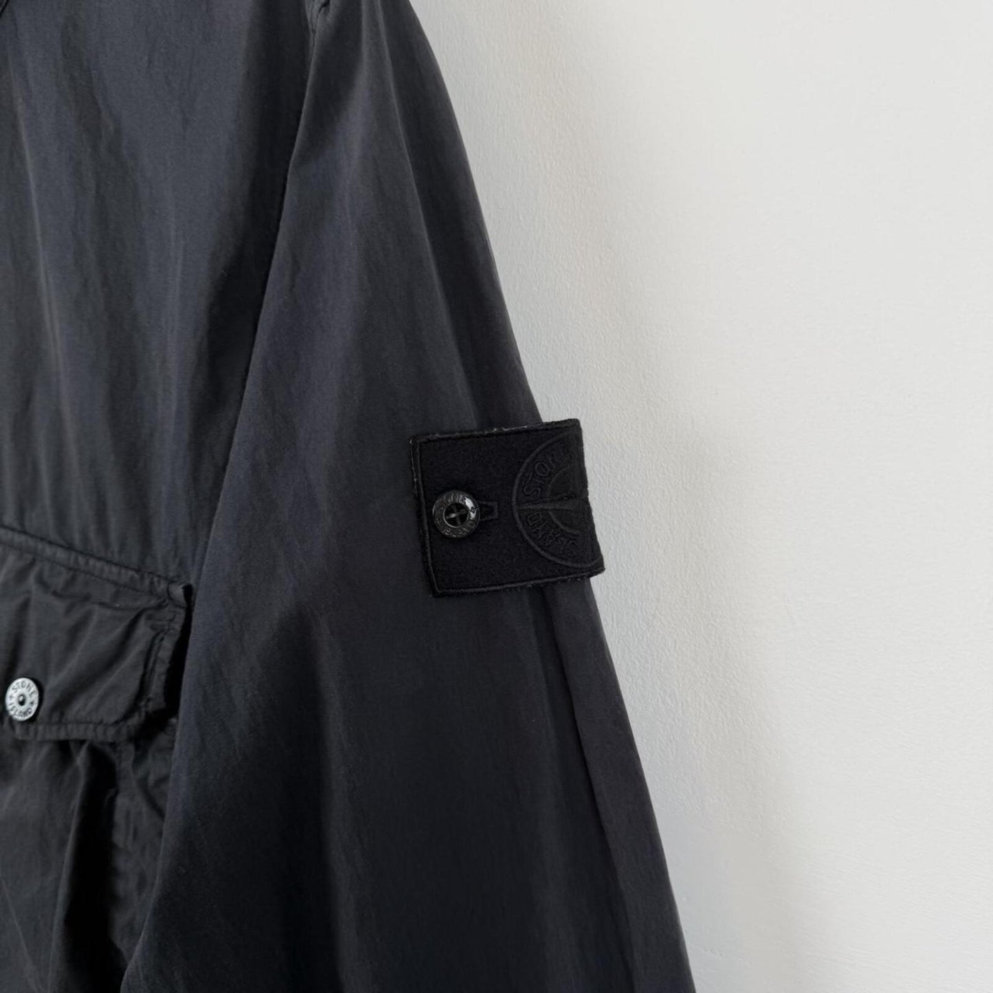 Stone Island Ghost Piece Smock Jacket Black (M)