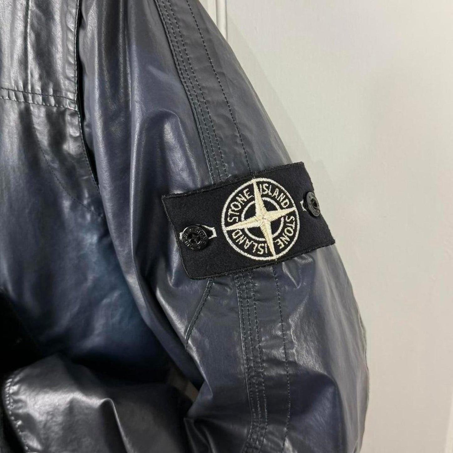 Stone Island Ice Jacket Navy Thermochromatic (S)