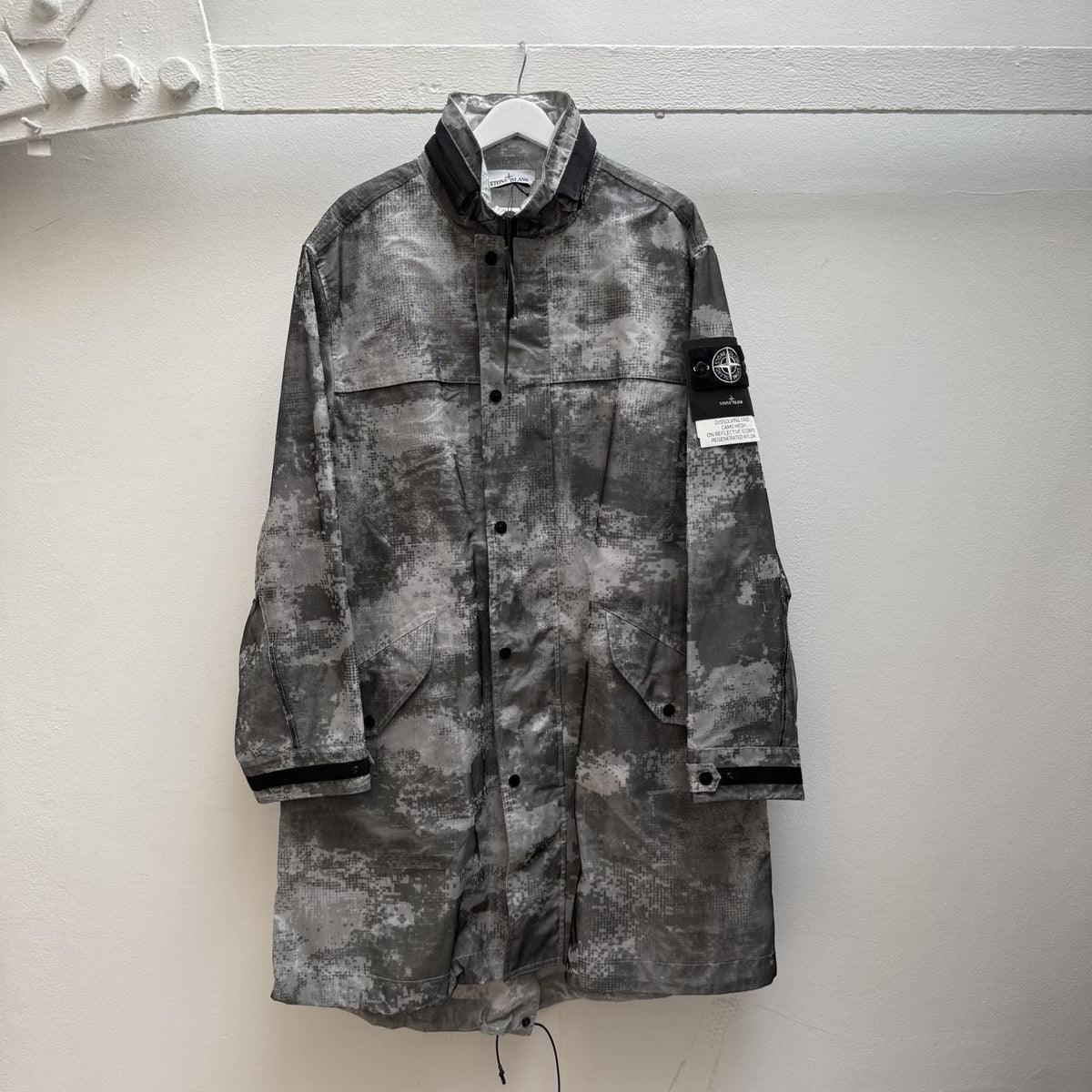 Stone Island 2024 DSM Dissolving Grid Camo Mesh reflective Nylon Parka Jacket (L)