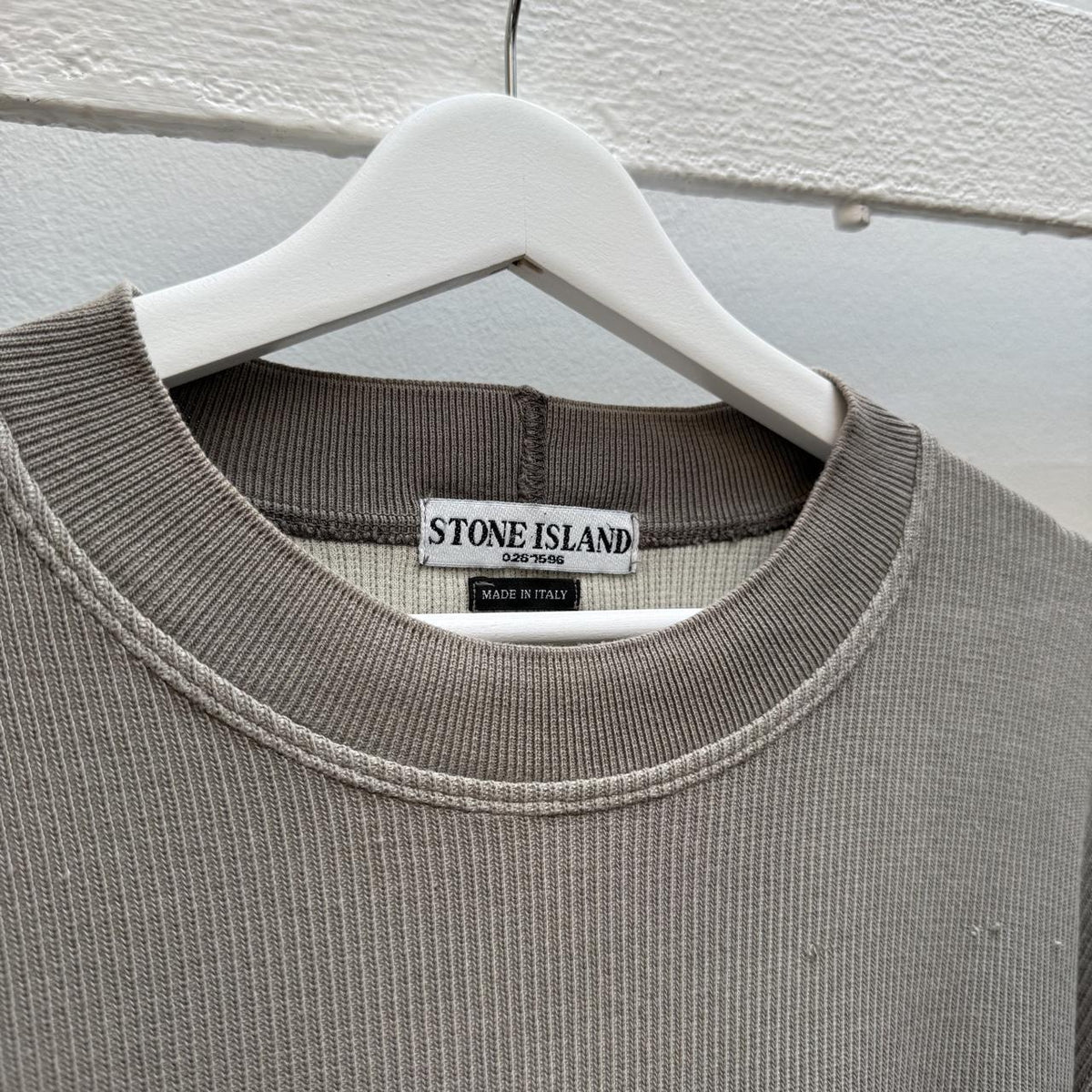 Stone Island Vintage Early 2000s Ribbed Knit Sweatshirt – Taupe Grey (M)