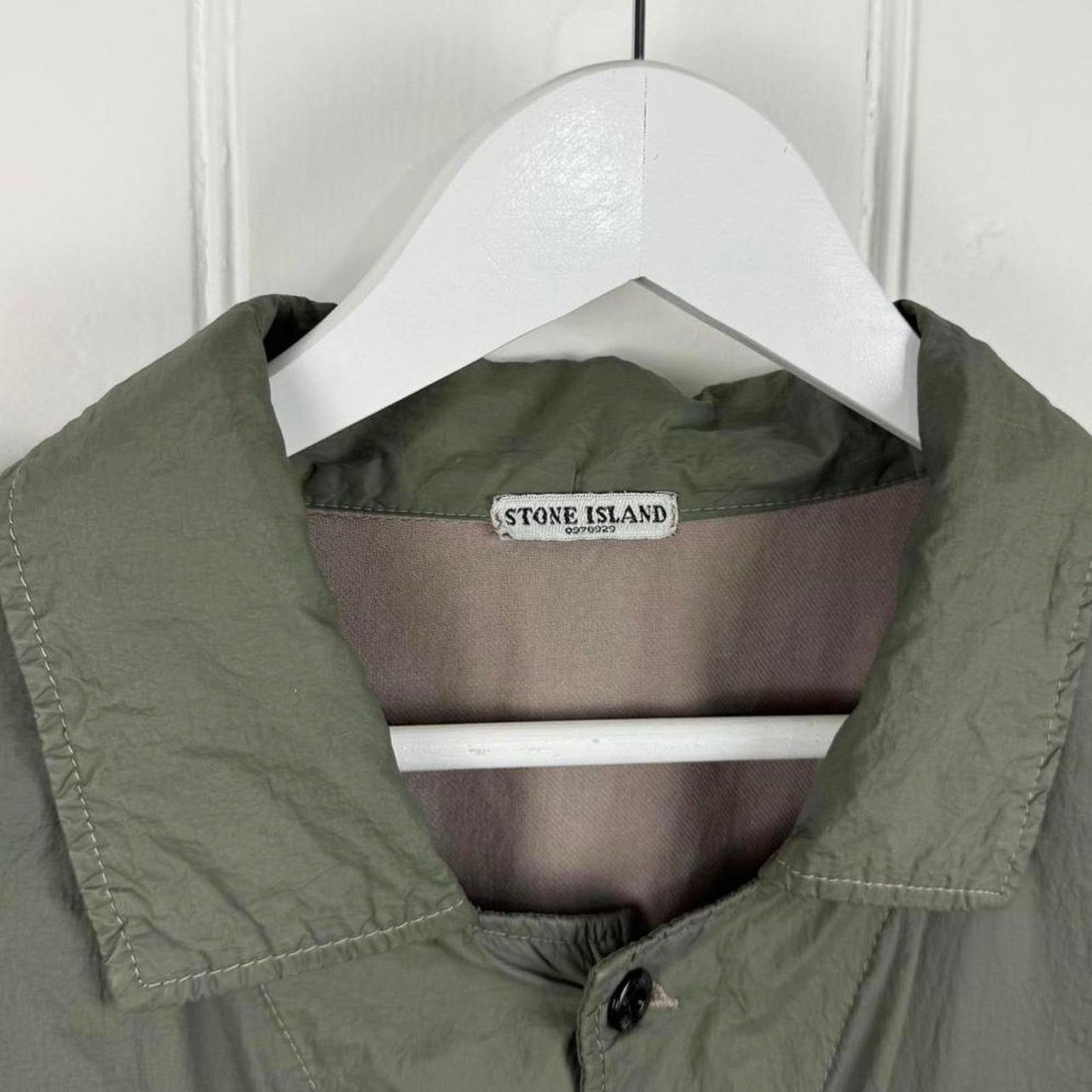 00s Stone Island Nylon Over Shirt in Green (L)