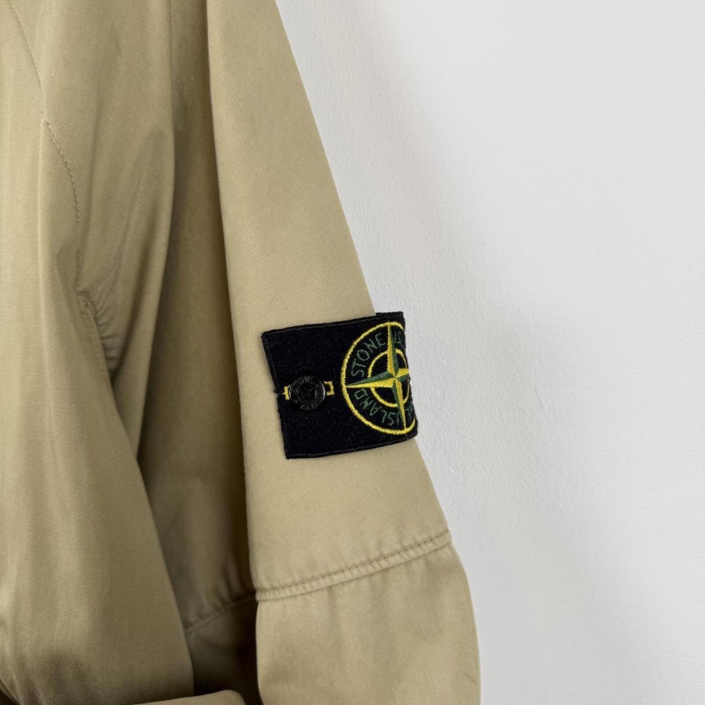 2004 Stone Island Raso Floccato ‘Riot Mask’ Jacket Beige (L)
